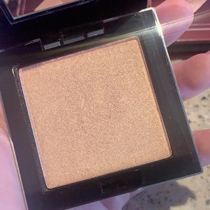 Pretty Vulgar highlighter